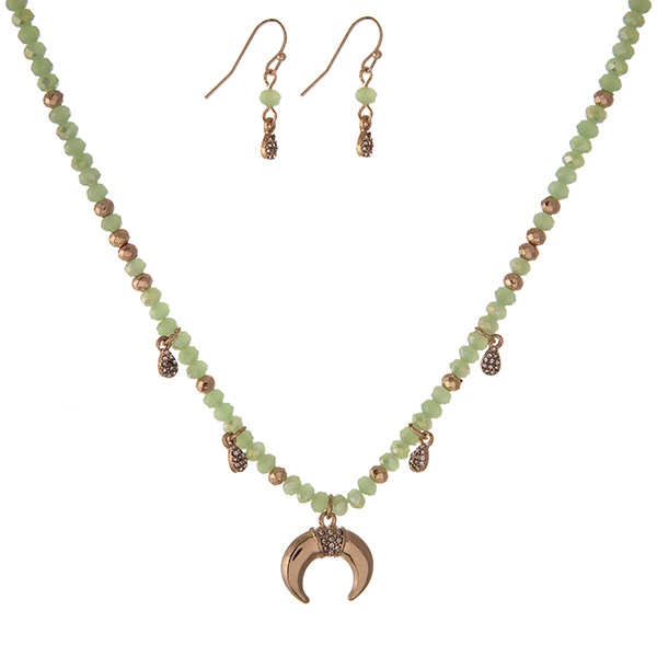 Wholesale dainty gold necklace set light green faceted beads crescent pendant ma