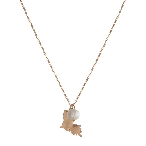 Wholesale dainty gold necklace state Louisiana pendant freshwater pearl accent