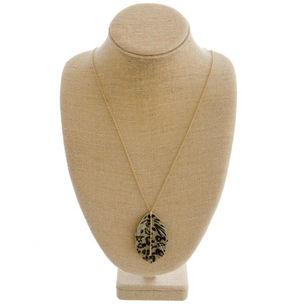 Wholesale faux fur leopard print feather pendant necklace Pendant overall
