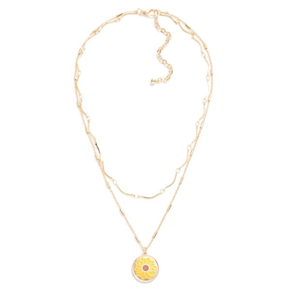 Layered Chain Link Necklace Featuring Daisy Chain and Flower Pendant.

- Approximately 16" L
- Extender 3" L