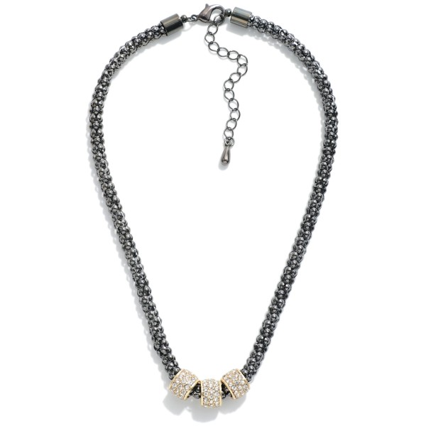 Chain Link Mesh Necklace Featuring Rhinestone Cuff Accents.

- Approximately 14" L
- Extender 3" L