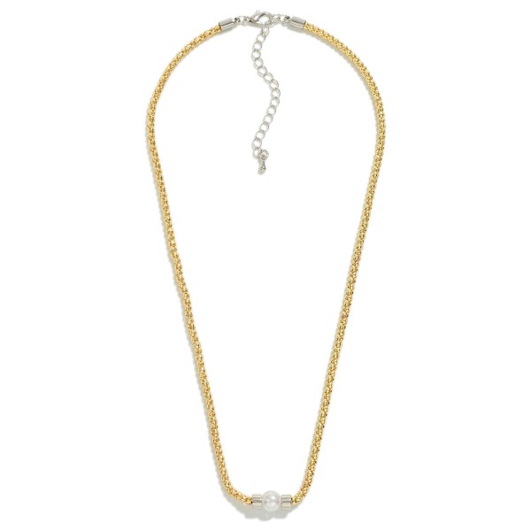 Mesh Chain Link Necklace Featuring Pearl Pendant

- Approximately 18" L
- Extender 3" L