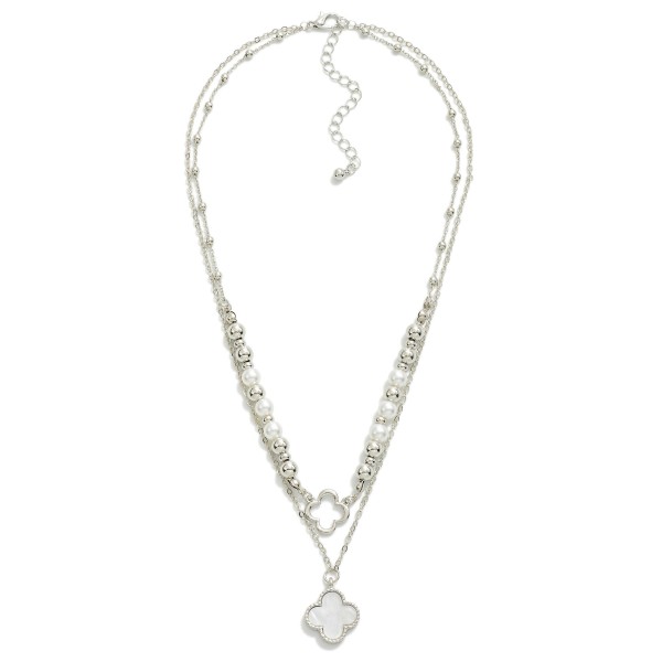 Layered Chain Link Necklace Featuring Pearl Beads and Clover Pendants

- Approximately 18" L
- Extender 3" L