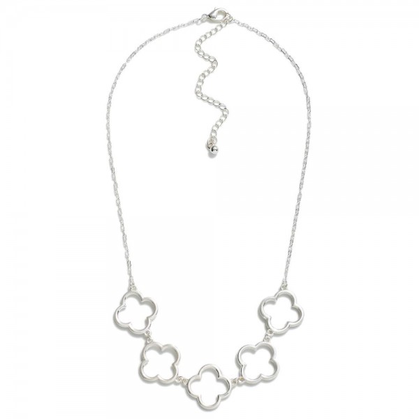 Peanut Chain Link Necklace Featuring Linked Clovers

- Approximately 16" L
- Extender 3" L