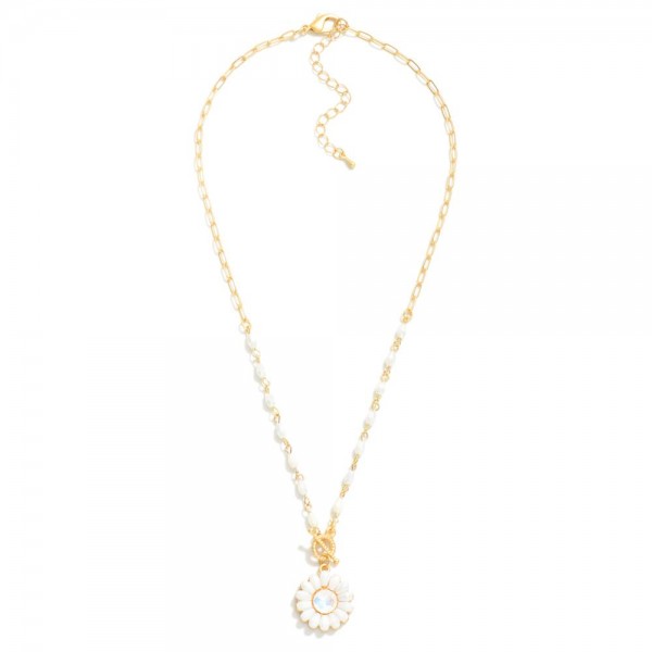 Gold Tone Chain Link Necklace Featuring Faceted Beads And Beaded Flower & Toggle Pendant 

- Approximately 18" L
- Extender 3" L