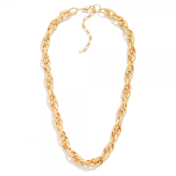 Textured Gold Tone Chain Link Necklace 

- Approximately 18" L
- Extender 3" L 