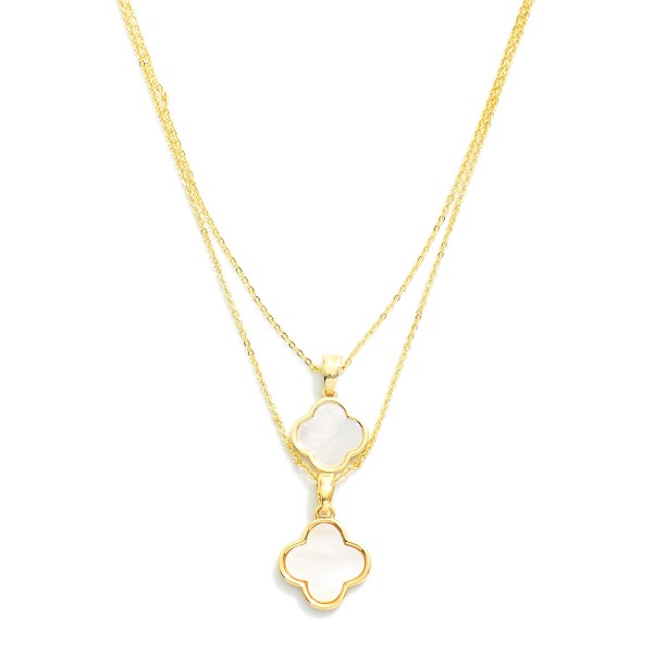 Wholesale dainty Layered Chain Link Necklace Pearlescent Clover Pendants L Exten