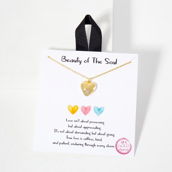 Wholesale dainty Chain Link Necklace Metal Textured Heart Pendant Cubic Zirconia