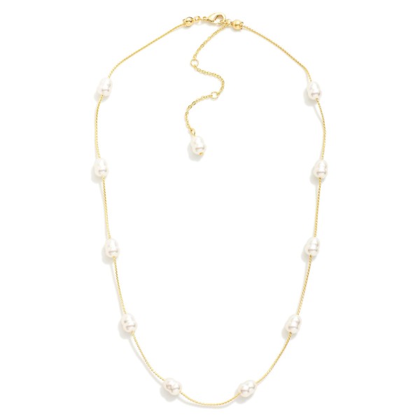 Cable Chain Link Necklace Featuring Pearl Stations

- Approximately 16" L
- Extender 2" L 