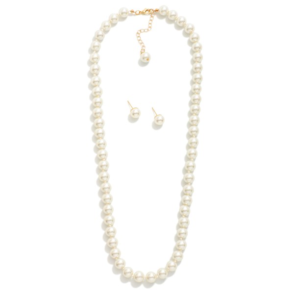 Pearl Necklace & Pearl Stud Earring Set 

