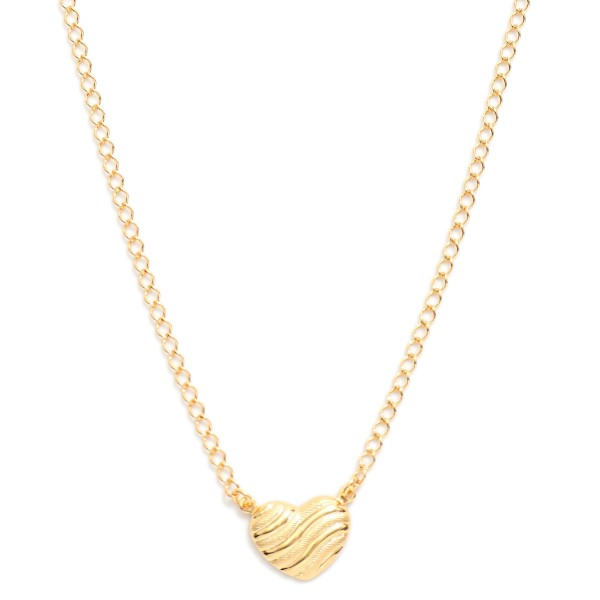 Wholesale chain Link Necklace Textured Metal Heart Pendant L Extender L k Gold H