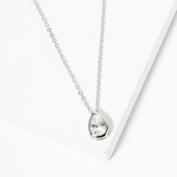 Dainty Chain Link Necklace Featuring Cubic Zirconia Teardrop Pendant 

- Gold Dipped
- Approximately 15.5" L
- Extender 2" L
