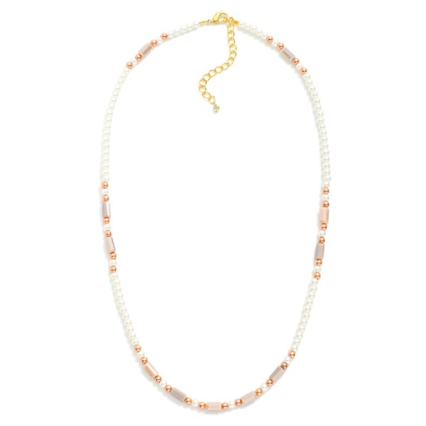 Pearl & Faceted Beaded Necklace 

- Approximately 14" L 