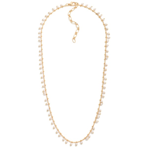 Chain link Necklace Featuring Pearl Ball Stations 

- Approximately 18" L 