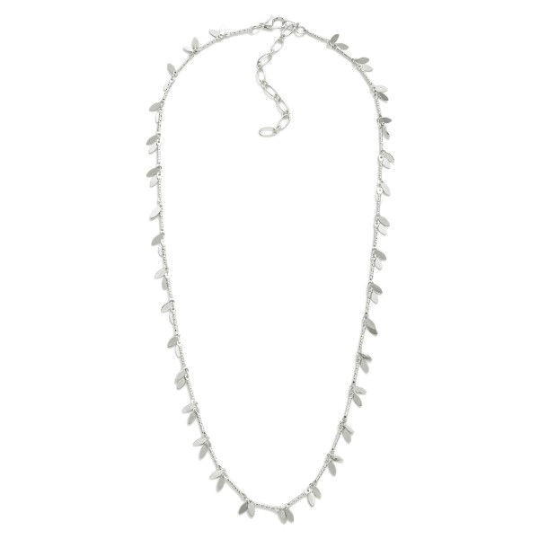 Metal Tone Chain Link Necklace Featuring Metal Tone Leaf Shaped Charm Stations 

- Approximately 18" L 
- Extender 3" L 