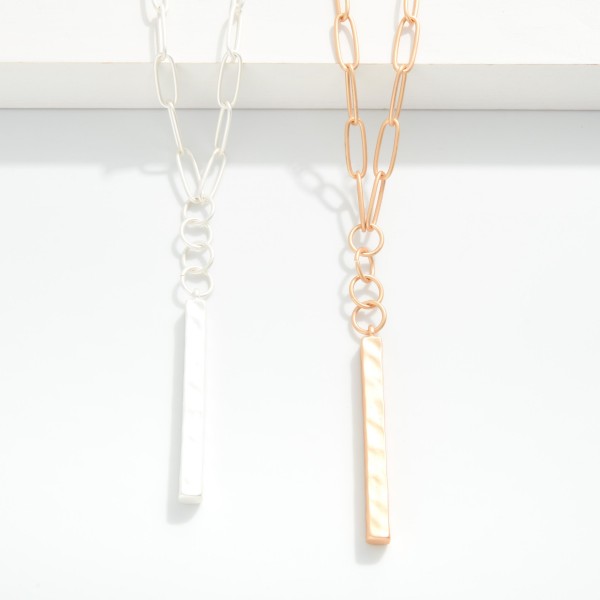 Metal Tone Paper Clip Chain Link Necklace Featuring Bar Pendant 

- Approximately 20" L
- Extender 3" L 