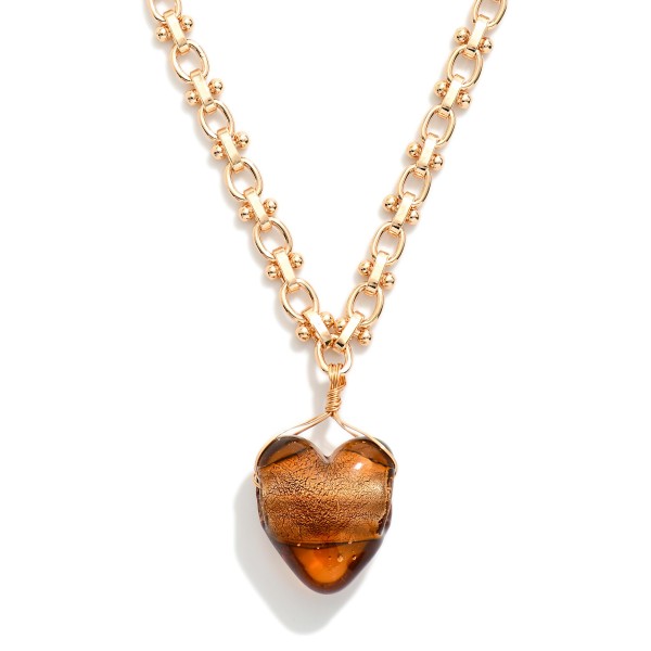 Metal Chain Link Necklace Featuring Heart Pendant 

- Approximately 18" L 
