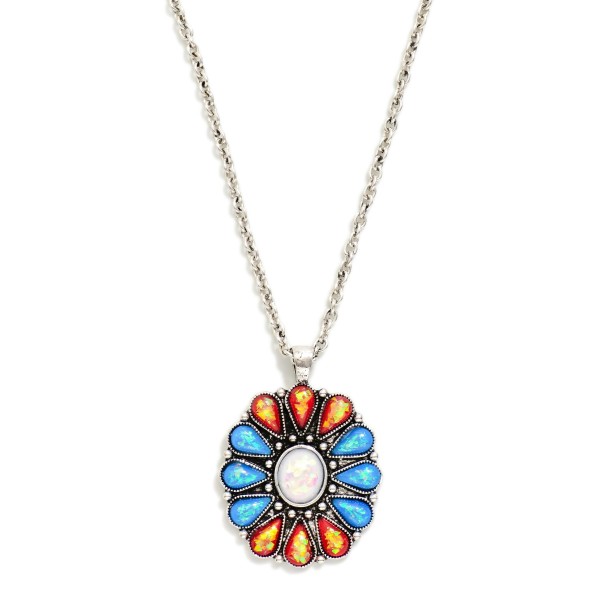 Chain Link Necklace Featuring Glitter Stone Concho Pendant 

- Approximately 18" L
- Extender 3" L