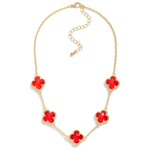 Chain Link Necklace Featuring Glass Crystal Clover Stations 

- Approximately 12" L
- Extender 3" L