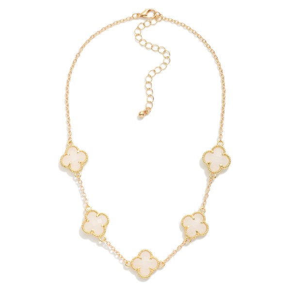 Chain Link Necklace Featuring Glass Crystal Clover Stations 

- Approximately 12" L
- Extender 3" L