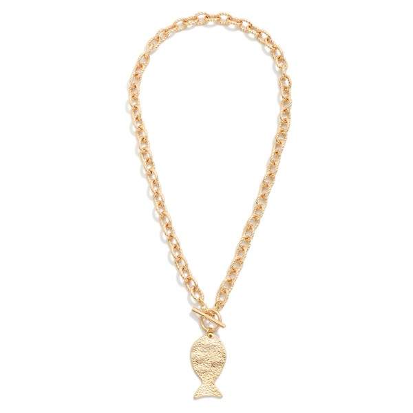 Twisted Metal Link Chain Link Necklace Featuring Hammered Metal Fish Pendant & Toggle Clasp

- Approximately 16" L
