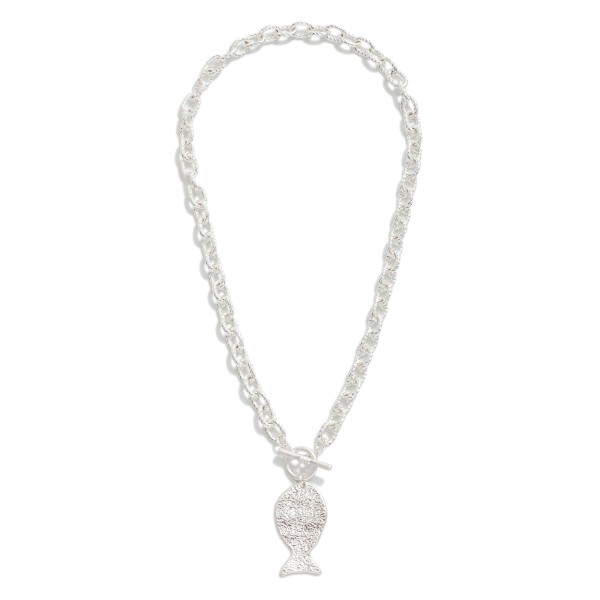 Twisted Metal Link Chain Link Necklace Featuring Hammered Metal Fish Pendant & Toggle Clasp

- Approximately 16" L
