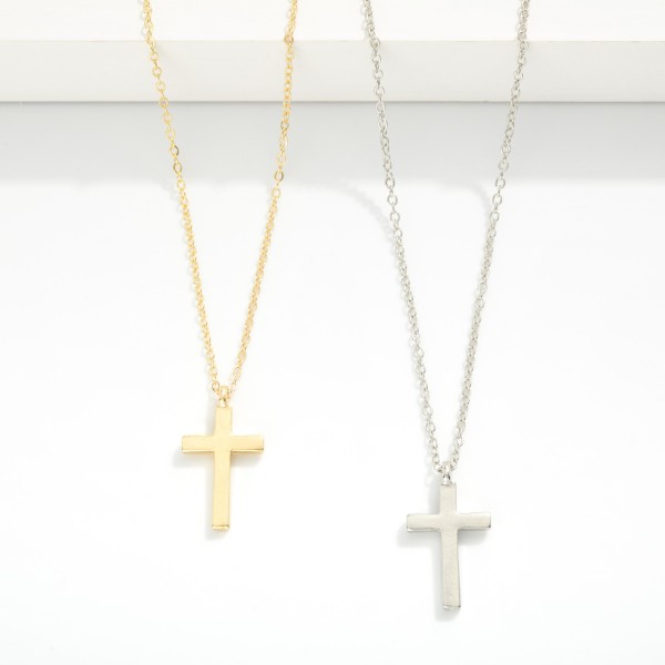 Metal Tone Dainty Chain Link Necklace Featuring Cross Pendant 

- Approximately 15.5" L 
- Extender 2" L 