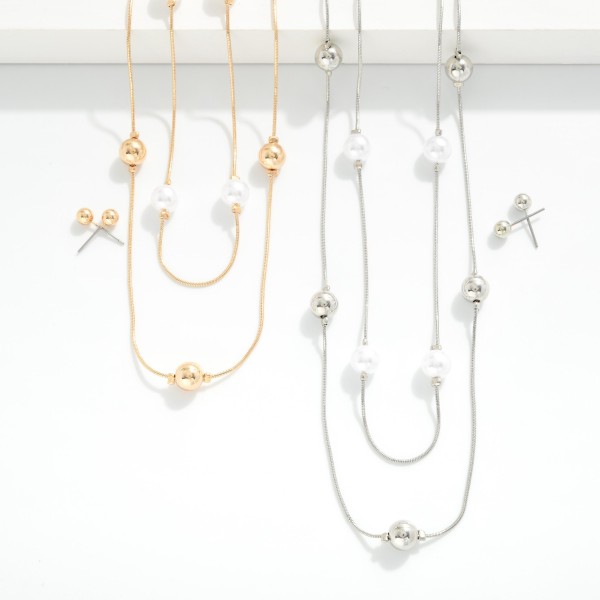 Snake Chain Link Necklace With Pearl & Metal Tone Ball Stations 

- Metal Tone Ball Studs Included 
- Approximately 16" L
- Extender 2" L