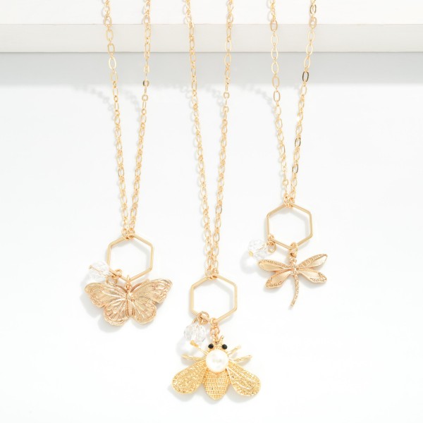 Chain Link Necklace Featuring Metal Tone Hexagon & Insect Pendent 

- Approximately 16" L
- Extender 3" L