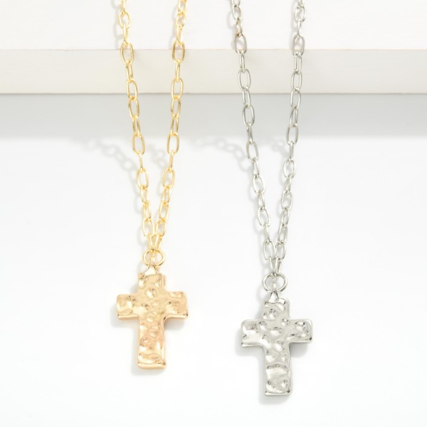 Chain Link Necklace Featuring Hammered Metal Cross Pendant 

- Approximately 14" L
- Extender 3" L