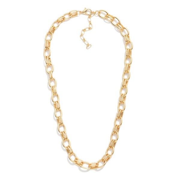 Chain Link Necklace Featuring Double Link Detail 

- Approximately 16" L
- Extender 3" L