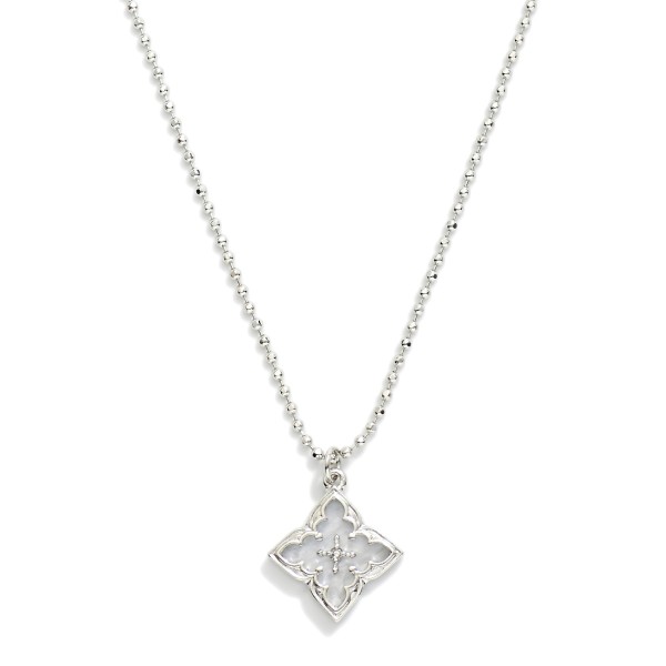 Ball Chain Necklace Featuring Pearlescent Clover Pendant 

- Approximately 14" L
- Extender 3" L