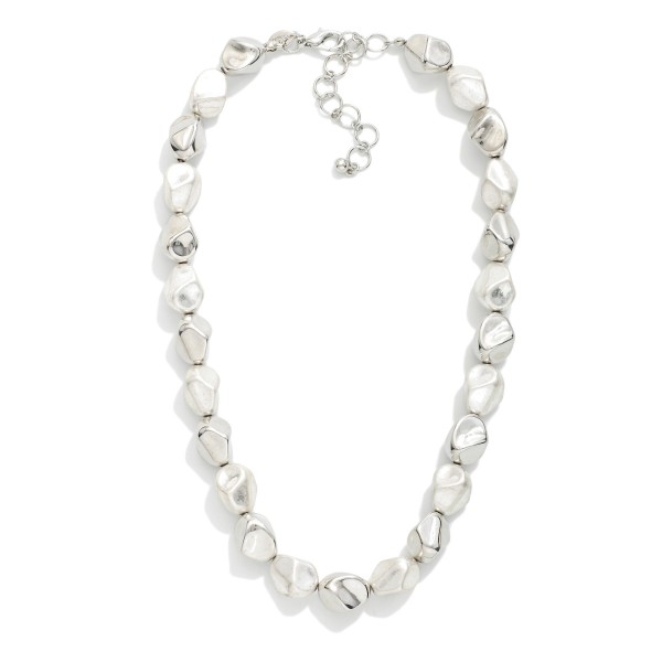 Metal Tone Nugget Bead Beaded Necklace 

- Approximately 16" L
- Extender 3" L
