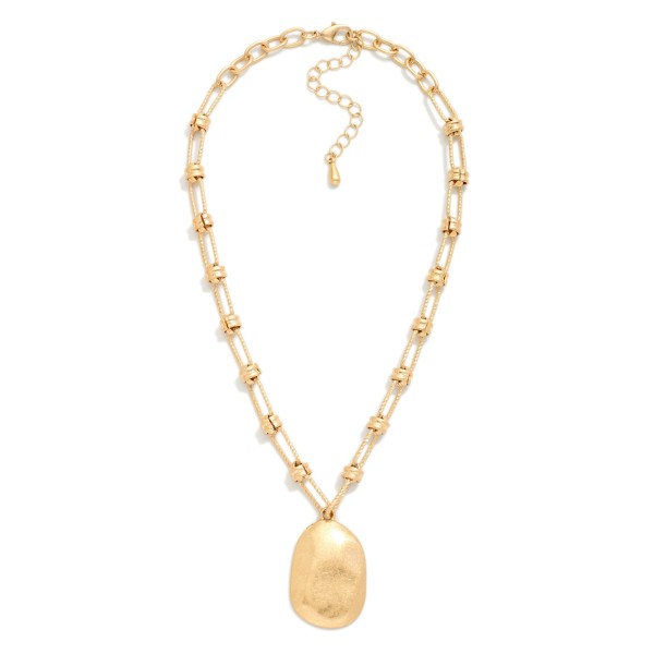 Twisted Link Chain Link Necklace Featuring Hammered Metal Pendant 

- Approximately 16" L
- Extender 3" L