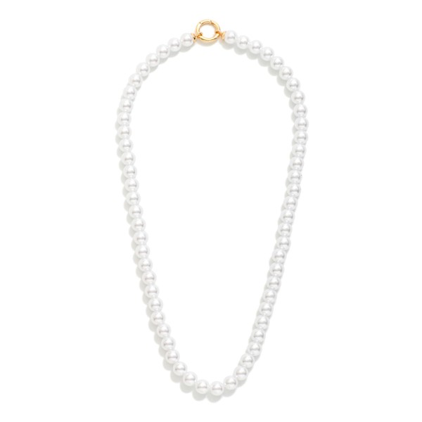Pearl Beaded Necklace With Circle Clasp 

- Approximately 16" L