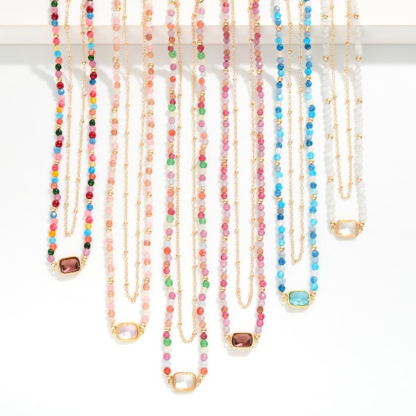 Chain Link & Beaded Layered Necklace Featuring Glass Crystal Stationary Pendant 

- Approximately 14" L
- Extender 3" L