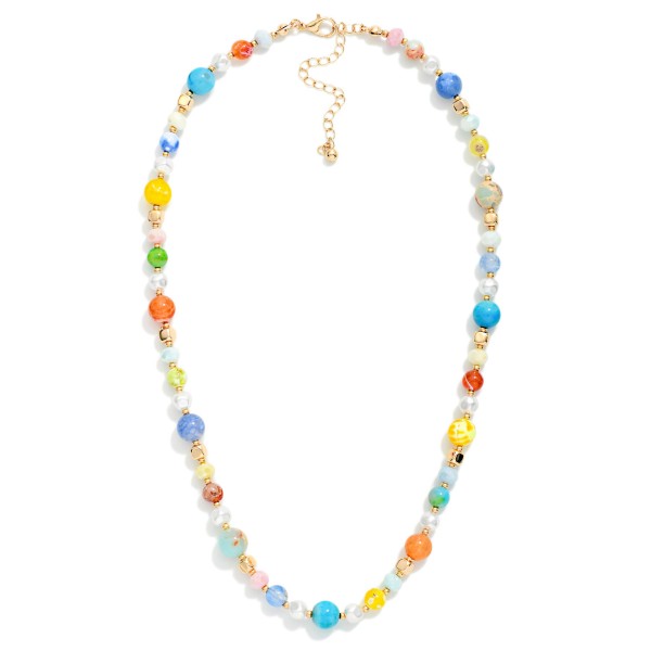 Stone Beaded Necklace With Pearl & Gold Tone Details 

- Approximately 16" L 
- Extender 2" L 