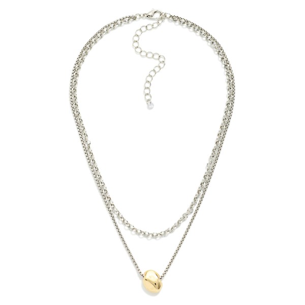 Layered Chain Link Necklace Featuring Metal Tone Oval Pendant 

- Approximately 14" L 
- Extender 