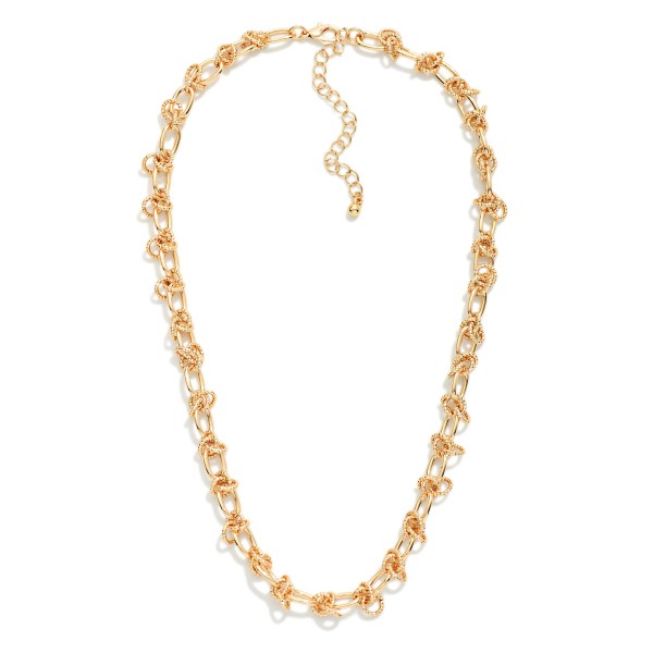 Gold Tone Oval Link Chain Necklace Featuring Circle Twisted Linked Cluster 

- Approximately 14" L 
- Extender 3" L 