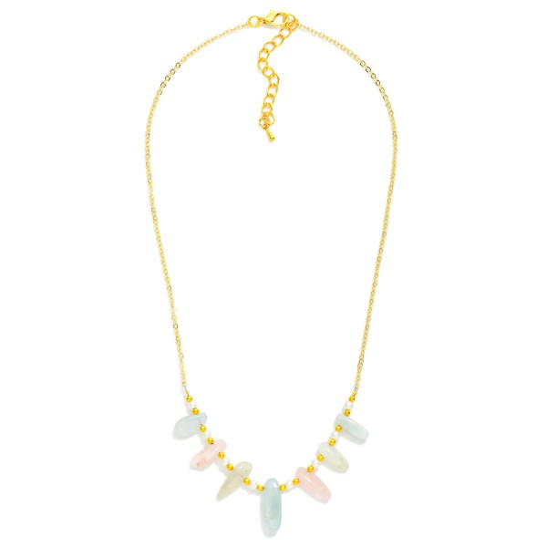 Metal Tone Beaded Chain Link Necklace Featuring Pearls, Metal Tones, And Stone Charms 

- Approximately 14" L 