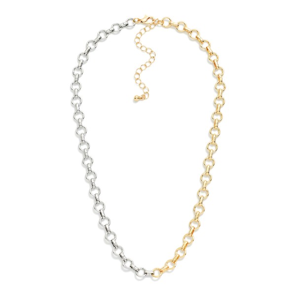Circle Chain Link Necklace Featuring Two Tones 

- Approximately  16" L 
- Extender 2" L 
