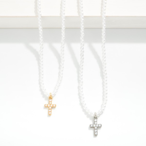 Pearl Beaded Necklace Featuring Cross Pendant 

- Approximately  14" L 
- Extender 2" L 