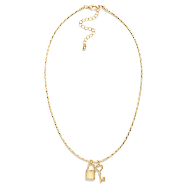 Stiff Chain Link Necklace Featuring Metal Tone Lock & Key Pendant 

- Approximately 16" L
- Extender 3" L