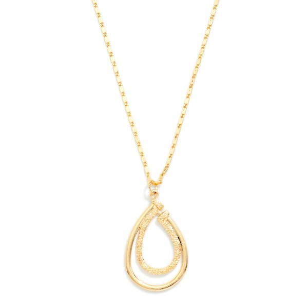 Metal Tone Chain Link Necklace Featuring Textured Nesting Teardrop Pendant  

- Approximately 20" L 
- Extender 3" L 