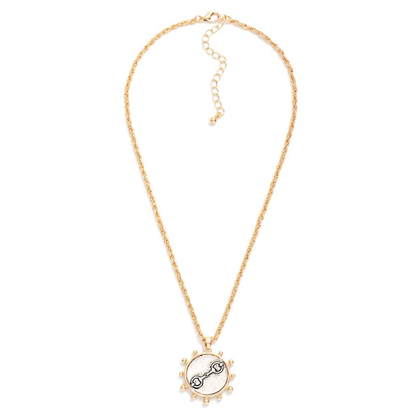 Twisted Link Chain Link Necklace Featuring Metal Tone Cogset & Horsebit Pendant 

- Approximately 14" L
- Extender 2" L