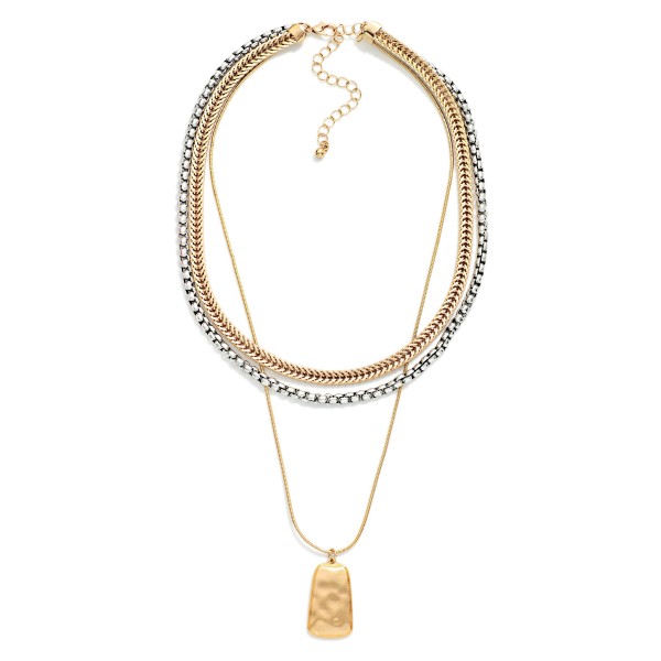 Layered Multi Link Chain Link Necklace Featuring Brushed Metal Pendant 

- Approximately 14-16" L