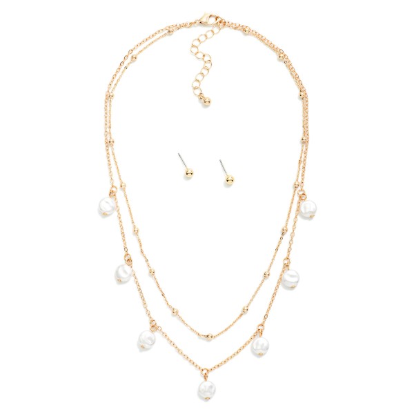Layered Chain Link Necklace Featuring Flat Pearl Stations 

- Metal Tone Ball Stud Earrings Included
- Approximately 16" L
- Extender 3" L