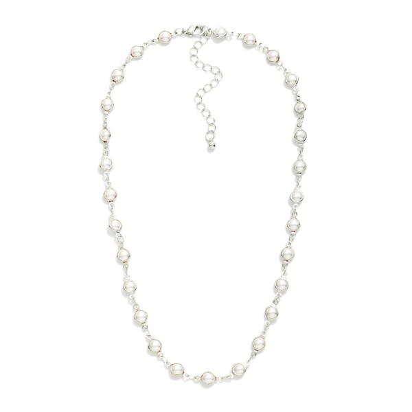 Chain Link Necklace Featuring Metal Tone & Pearl Stations 

- Approximately 16" L
- Extender 3" L