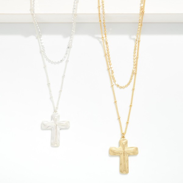 Layered Chain Link Necklace Featuring Hammered Metal Cross Pendant 

- Approximately 16" L
- Extender 3" L