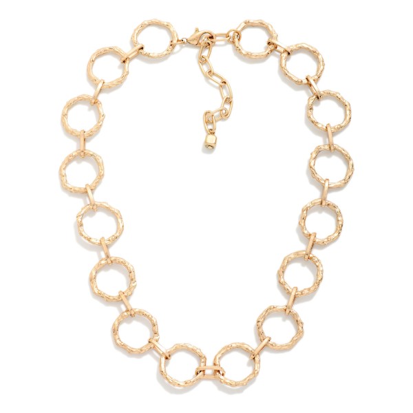Textured Metal Hoops Chain Link Necklace 

- Approximately 14" L
- Extender 3" L